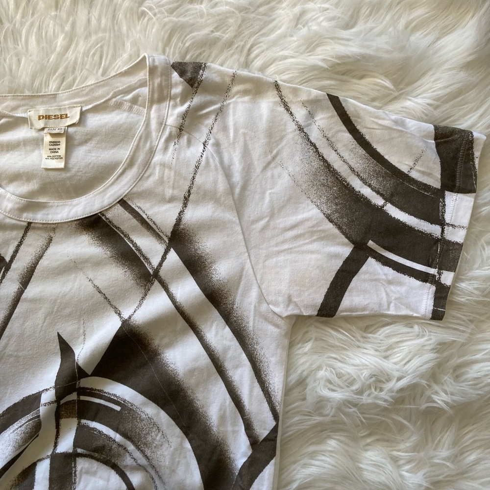 Diesel Round Hem T-Shirt  - Size XS - White - Picture 3 of 7